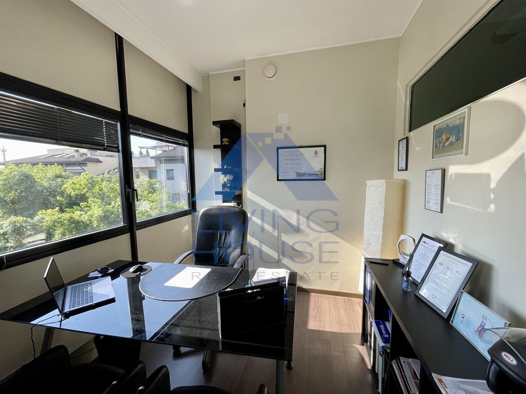 Ufficio in vendita a Lissone